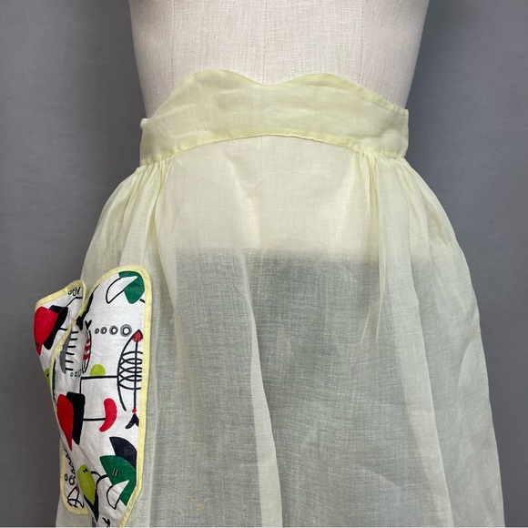 Vintage Half Apron 1950s Pale Yellow Sheer Pocket Hostess Retro Women Rickrack - Picture 7 of 16